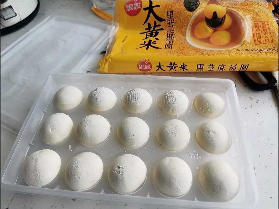 智凍未來，包攬高效：呂工機(jī)械開啟速凍食品包裝新紀(jì)元